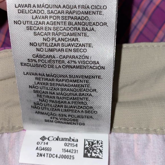 Columbia Plaid Adjustable Waist Shorts - Picture 6 of 6